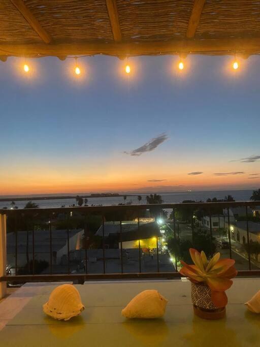 Апартаменты Casa Bahia 2 Blocks Malecon Amaizing Ocean View Ла-Пас Экстерьер фото